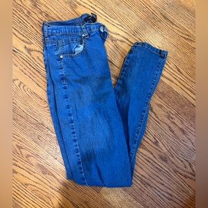 Size 28 skinny jeans